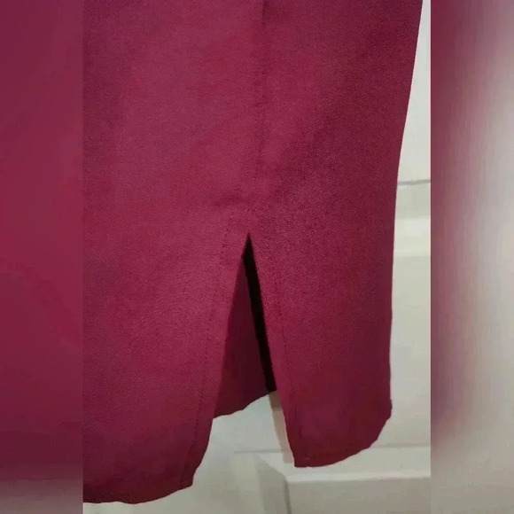 Decree long selve button down lightweight burgundy top size large - Picture 6 of 6